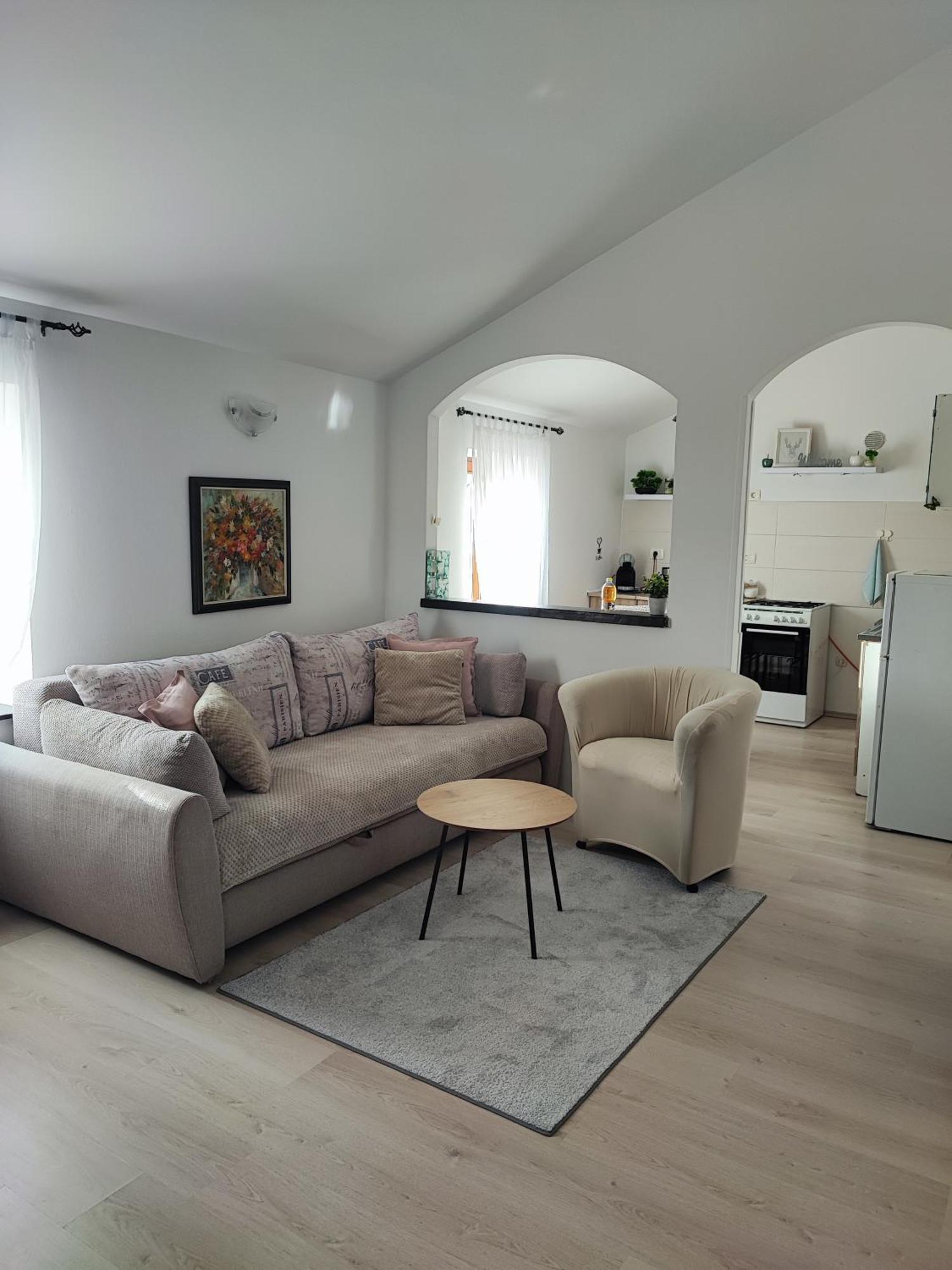Nika Apartma