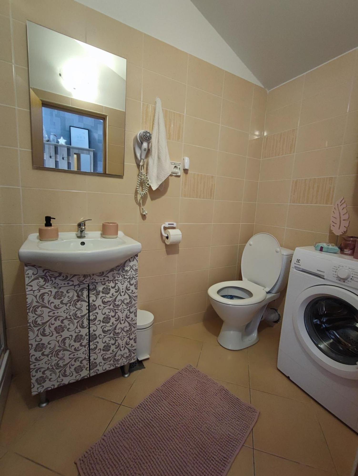 Nika Apartma